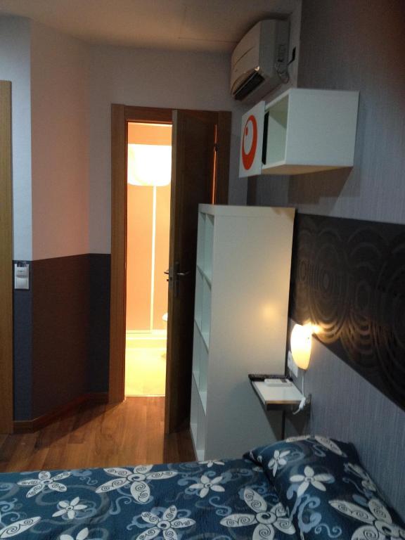 Hostal Gaudi Cuenca Куенка Стая снимка