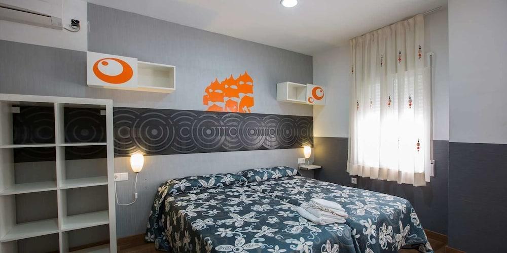 Hostal Gaudi Cuenca Куенка Екстериор снимка